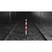 Barrier posts | Steel tube 70 x 70 mm | removable, with triangular locking mechanism | hot-dip galvanized and white coated withthree red reflecting stripes | with 1 eyelet